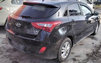 predám MOTOR D4FB Hyundai i30 1.6 CRDI 2012  TRYSKY 04451103