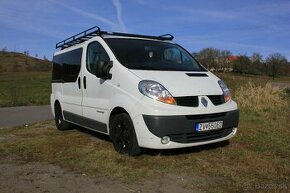 Renault Trafic passanger 10 000km Nový Motor