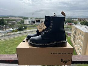 Dr.Martens