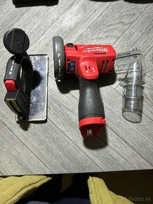 MILWAUKEE M12 FUEL™ KOMPAKTNÁ UNIVERZÁLNA OKRUŽNÁ PÍLA