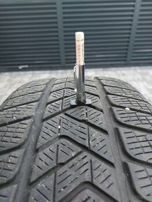 235/60 R18 zimne Pirelli - 1