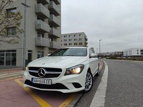 2015 Mercedes CLA shooting brake