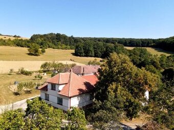 NOVÁ CENA - Rodinný dom Chvojnica okr. Myjava s veľkým pozem