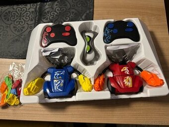 Robo Kombat Balloon Puncher Two Fighting Robots