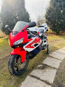 HONDA CBR 1000RR