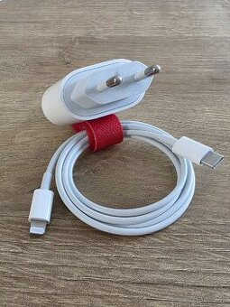 Apple adaptér 20W + kábel