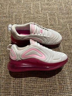 Nike Air Max 720, velikost 40