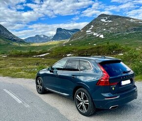 Volvo XC60 B5 Inscription AWD - 1