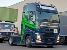 9150 Volvo FH 500 - 4x2 – Tahač + Hydraulika posuvné podlahy