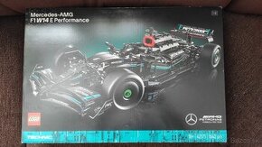 LEGO 42171: Mercedes-AMG F1 W14 E Performance