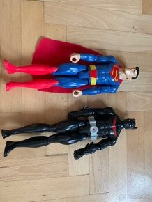 Predam figúrky Batman a Superman