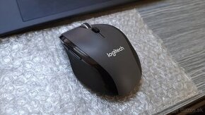 Skoro nová, málo použitá počítačová myš Logitech M705