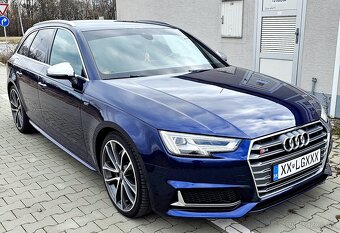 Audi S4 Avant --  122.000 km --