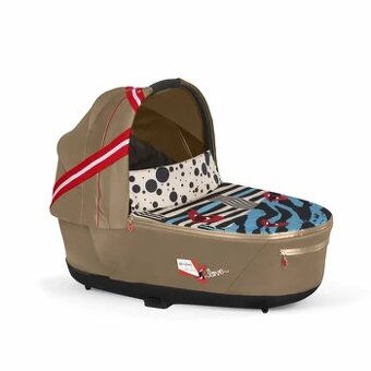 CYBEX PRIAM Lux Carry Cot by Karolina Kurkova ONE LOVE - van