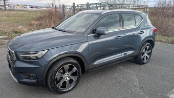 Volvo XC40 D4 A/T 4x4, LED (odpočet DPH) - 1