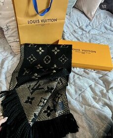 Louis Vuitton šál