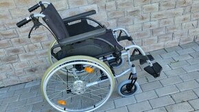invalidny vozík 43cm pridavne brzdy pre asistenta pas odľahč - 1
