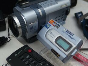 Sony Digital 8 Hi8 & Video8 Videokamera DCR-TRV240E - 1