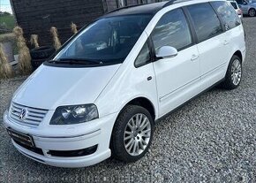 Volkswagen Sharan 2,8 V6 4Motion Highline LPG lpg + benzín - 1