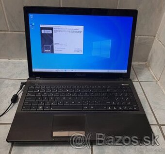 Asus K53U - AMD C-50 - 4GB RAM - 320GB HDD