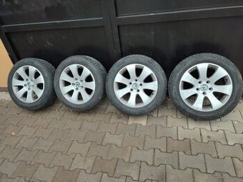 Škoda Superb 205/55 R16