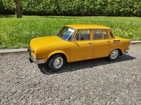 Predám Škoda 100 1:8 DeAgostini