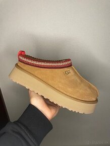 Topanky UGG tazz chestnut - 40 veľkosť