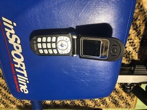 tlačídkový otvárací mobil Motorola 610214610621