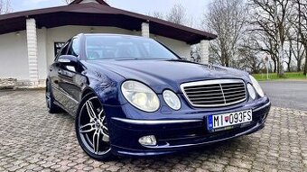 Mercedes Benz E500 W211