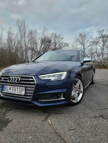 Audi s4