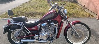 Suzuki Intruder 800