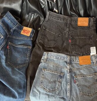 Levis jeans