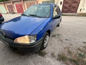 Predám Peugeot 106- s TP a ŠPZ