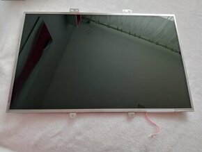 15,4" display z notebooku , CCFL 30pin LP154WX4