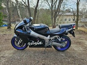 Kawasaki Ninja ZX7R r.v.1997