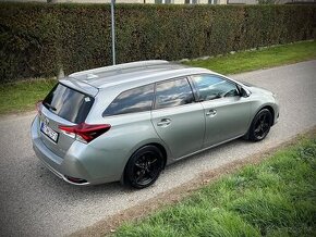 Toyota Auris Touring Sports 1.6 l Valvematic Active LPG