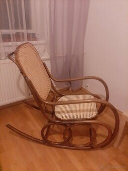 Hojdacie kreslo Thonet