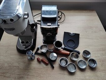 Predám SET Kávovar + mlynček + príslušenstvo Delonghi EC685