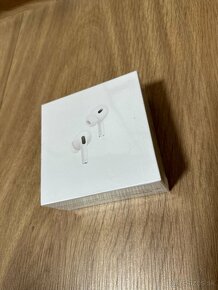 Apple AirPods 2. Generácie