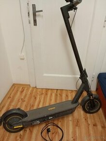 Elektrická kolobežka Ninebot by Segway G30E