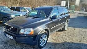 Volvo XC90,D5 AWD,4x4,AT6,dobra vybava,xenony aj vymena