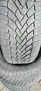 Predám 4 zimné pneumatiky 205/55 R16 94H Continental