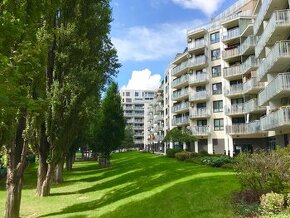 2i BYT S BALKÓNOM A PARKOVANÍM, PREŠOVSKÁ ULICA, EDEN PARK