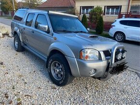 Predám nissan navara D22