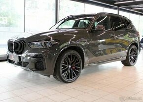 BMW X5 xDrive40i M Sport benzín automat