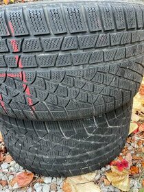 285/35R19 Pirelli