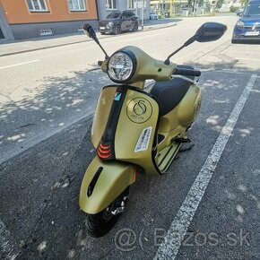 Vespa 300 gts