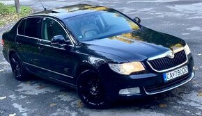 ŠKODA SUPERB 2 2.0TDI  DSG 125KW BEZ  XENON KOŽA NAVI ŠIBER