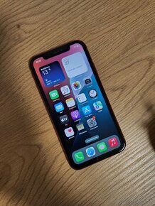 IPHONE 11 DOBRY STAV