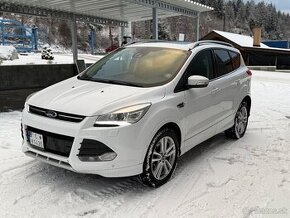 Ford Kuga 2.0 TDCi Individual 120kw 4x4 A/T AWD Panorama